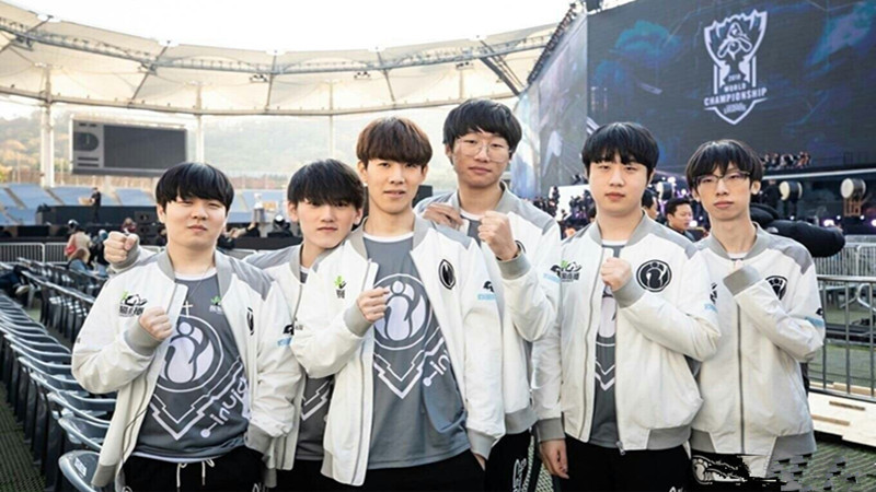 武汉eStarPro人员变动公告：Ziyang选手正式挂牌交易